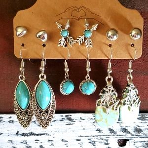 ✨VINTAGE INSPIRED SET OF 6 PAIRS OF EARRINGS!